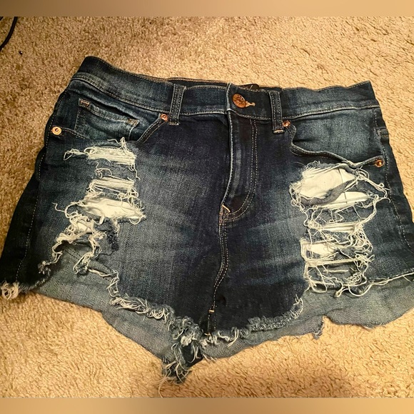 Size 4 express women’s jean shorts - Picture 1 of 2